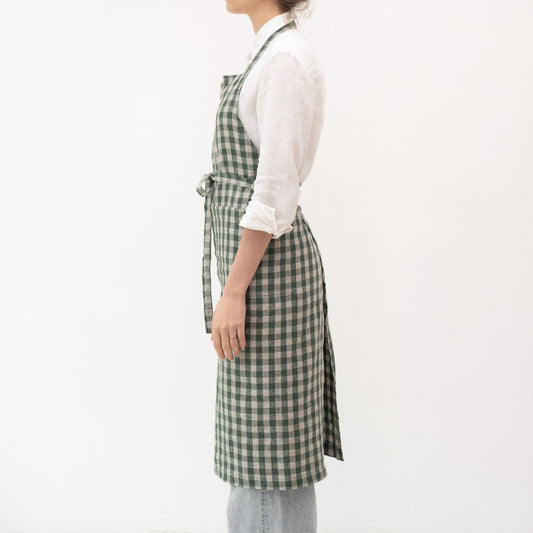 Forest Green Gingham lino šefo prijuostė — naturalusdrabuziai.lt