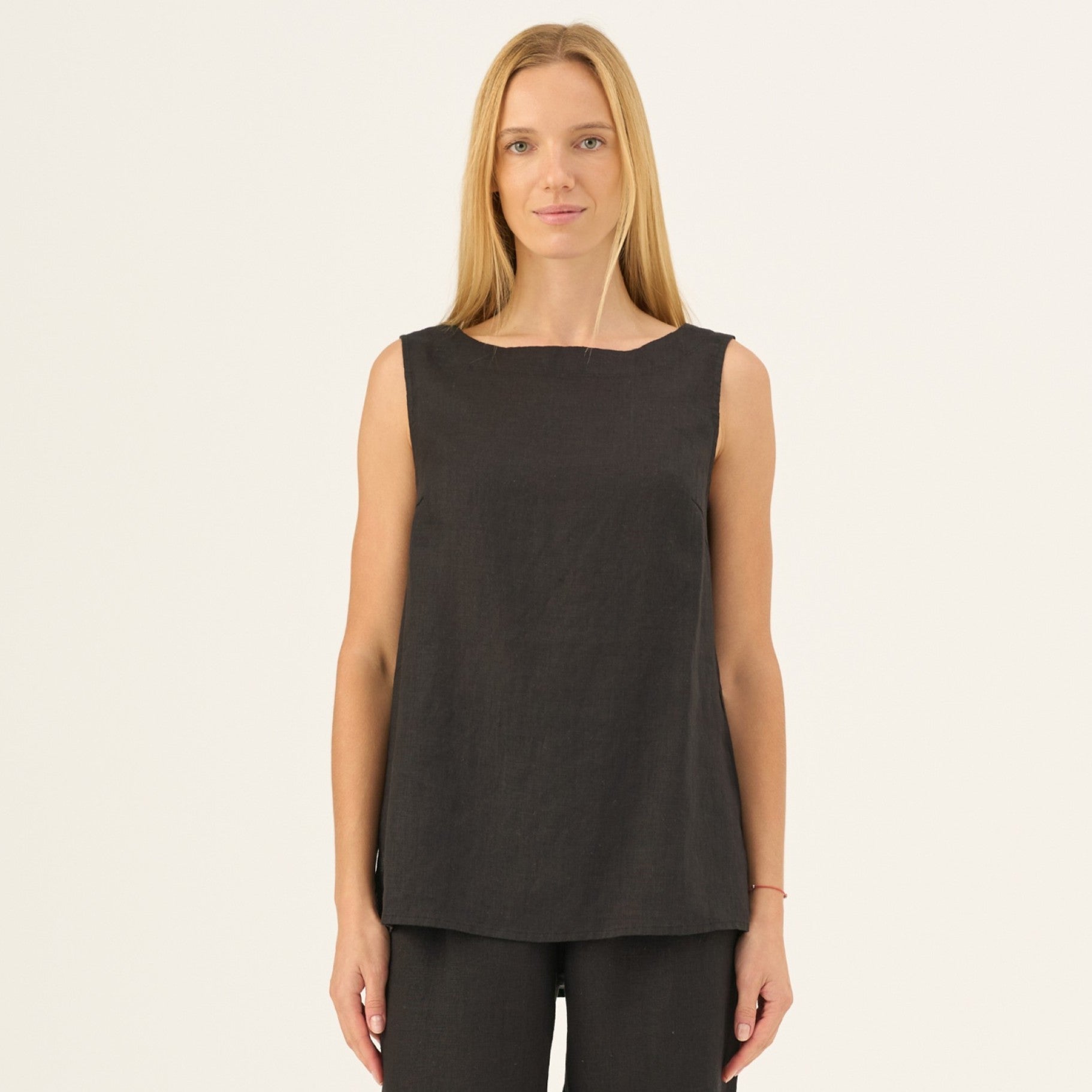 Black lino Audrey viršus — naturalusdrabuziai.lt