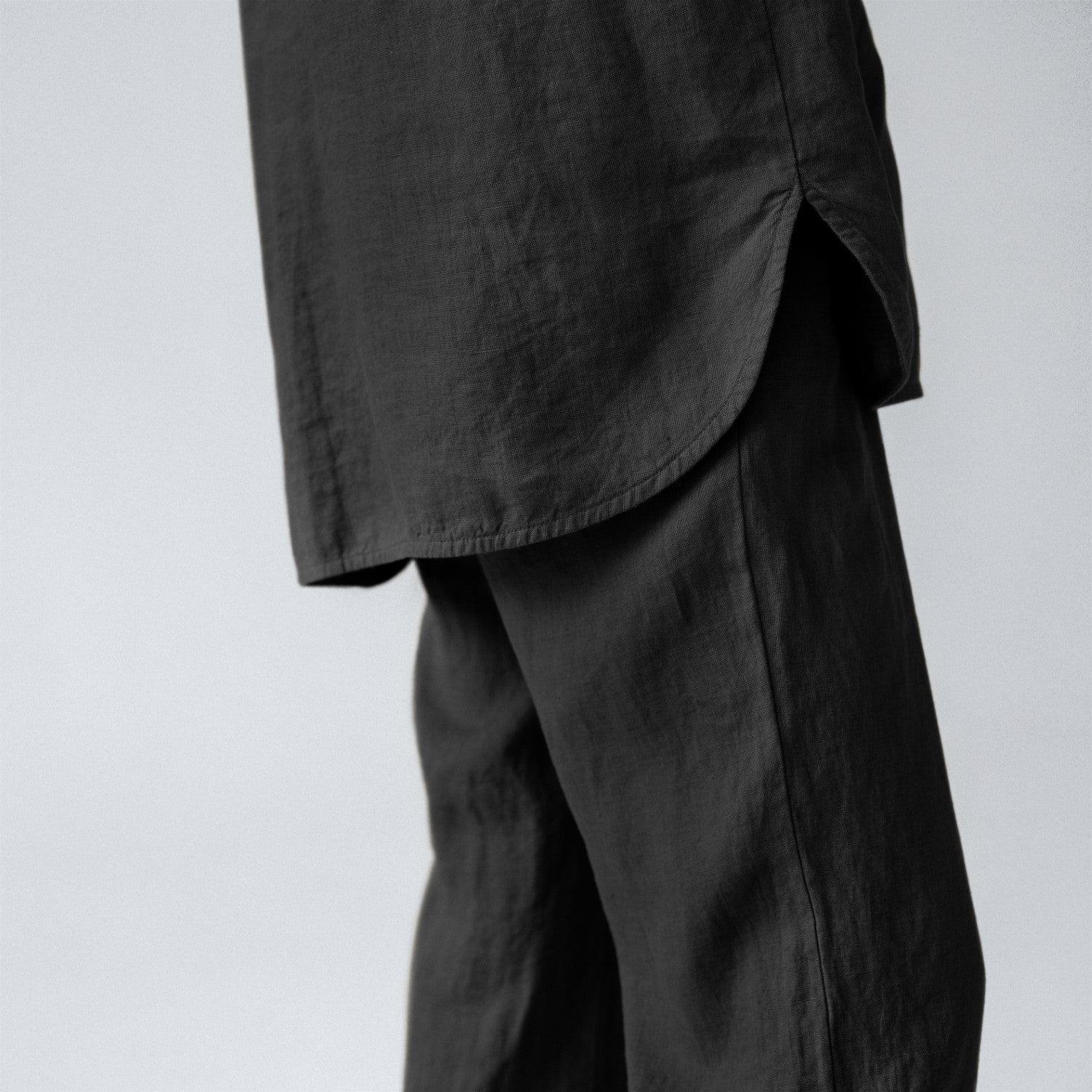 Black lino Primrose Loungewear rinkinys — naturalusdrabuziai.lt