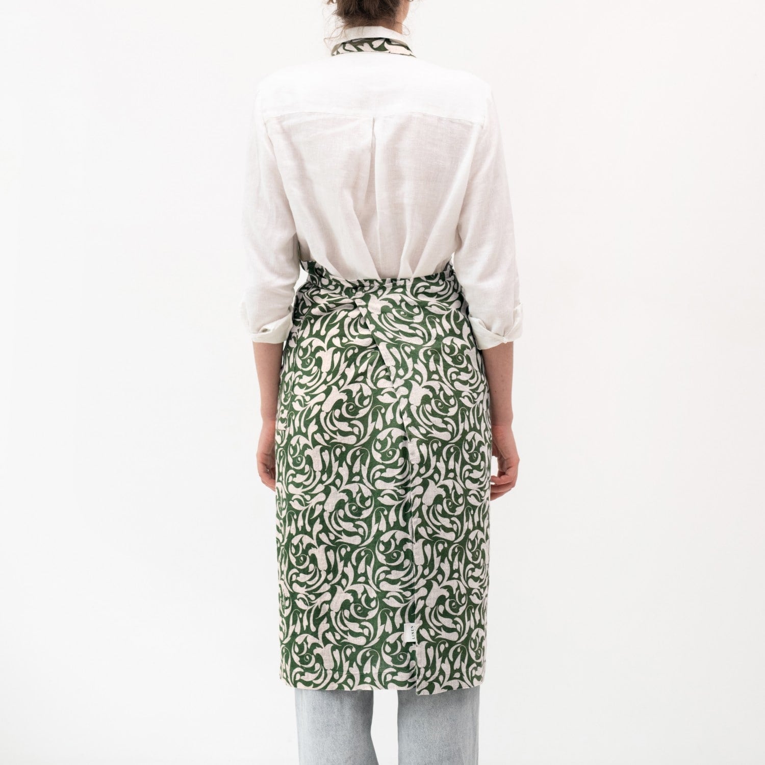 Evergreen Damask lino šefo prijuostė — naturalusdrabuziai.lt