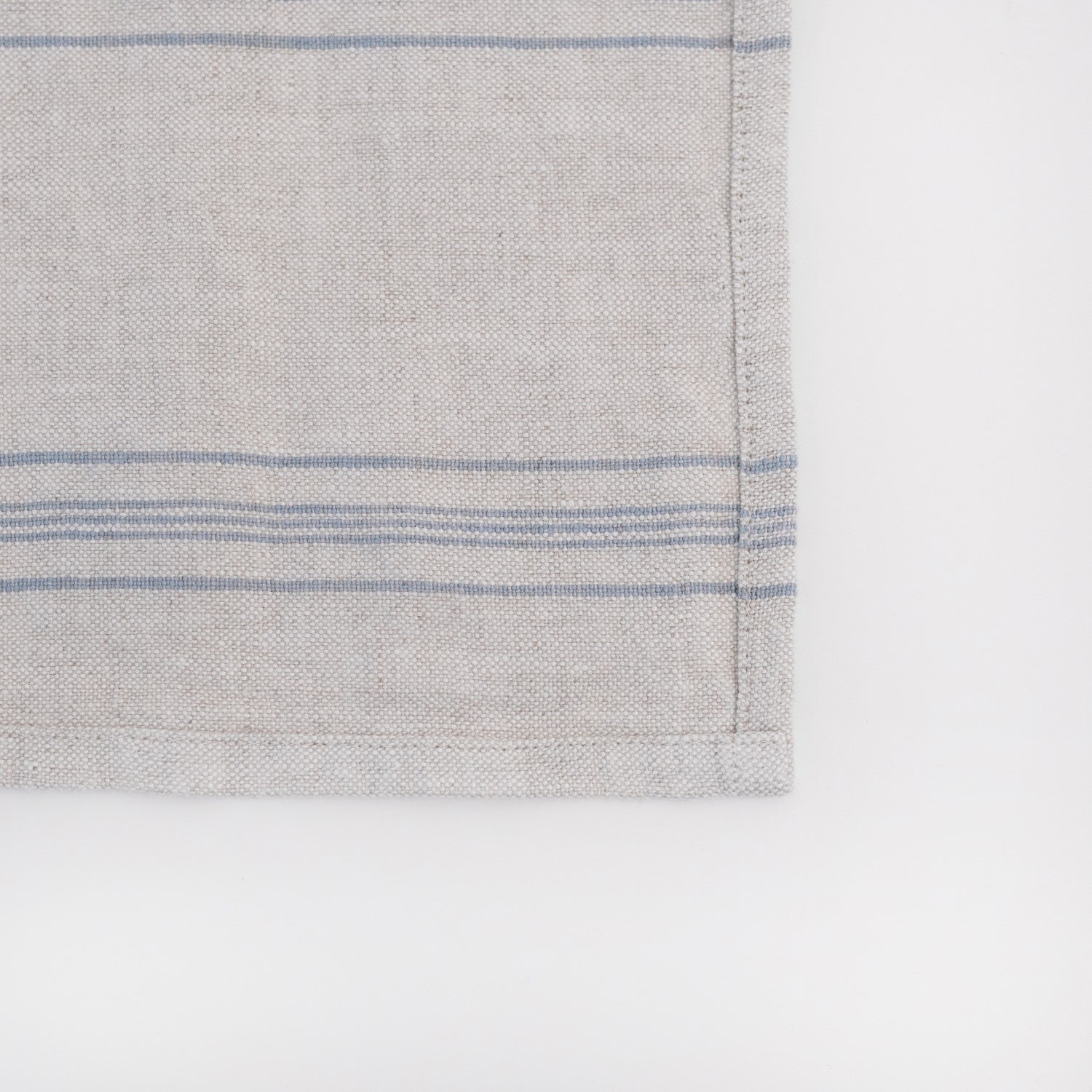 Grey Blue Wide Stripe Rustic lino staltiesė — naturalusdrabuziai.lt