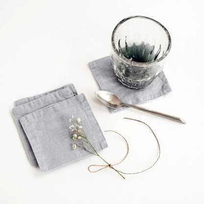 Light Grey lino padėkliukų rinkinys 4 vnt. — naturalusdrabuziai.lt