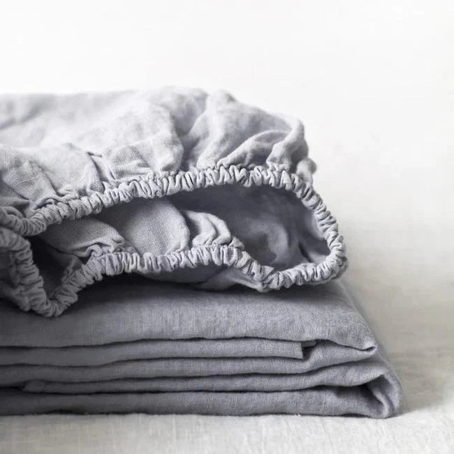 Light Grey lino kampinė paklodė — naturalusdrabuziai.lt