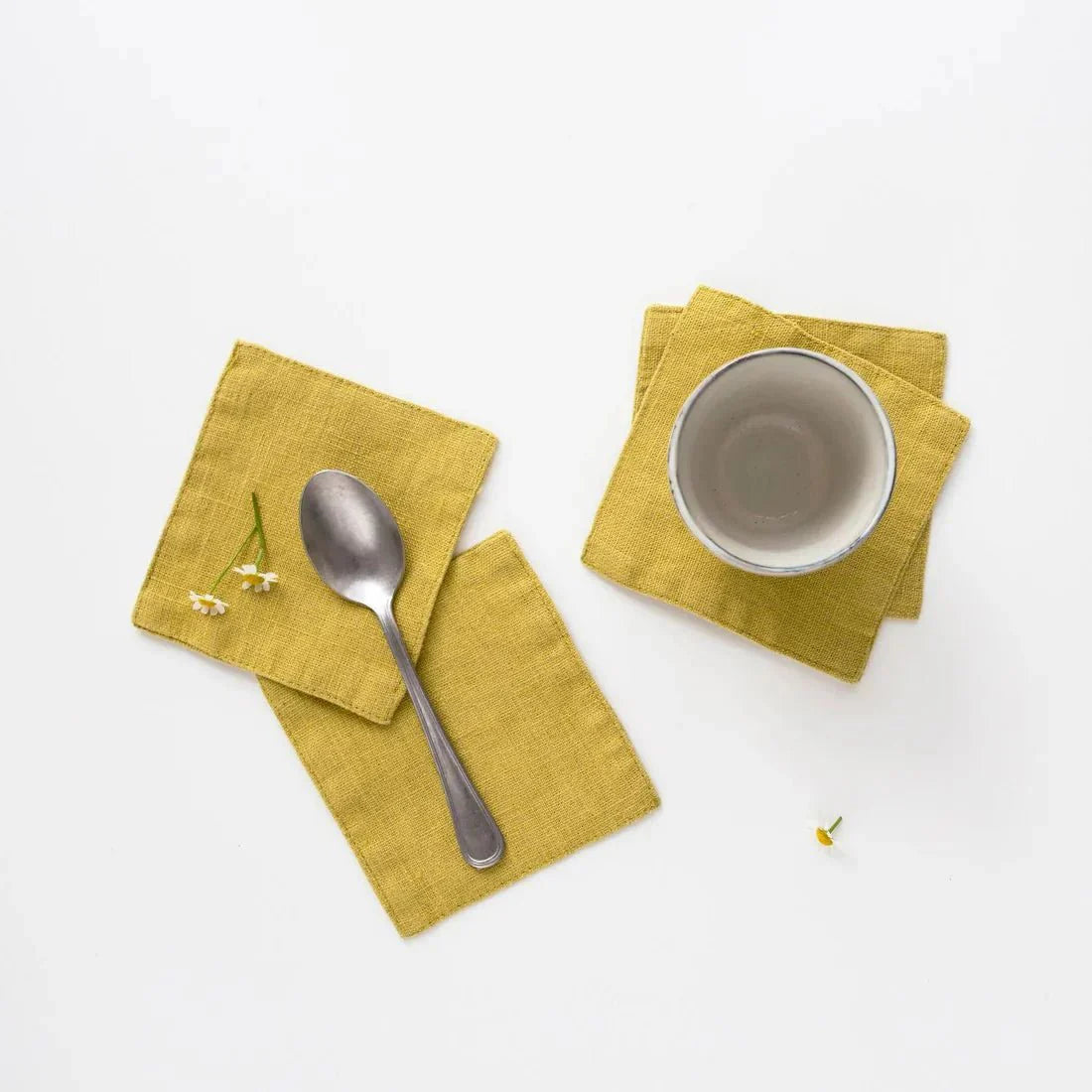 LIMITED EDITION Lemon Curry lino padėkliukų rinkinys 4 vnt. — naturalusdrabuziai.lt