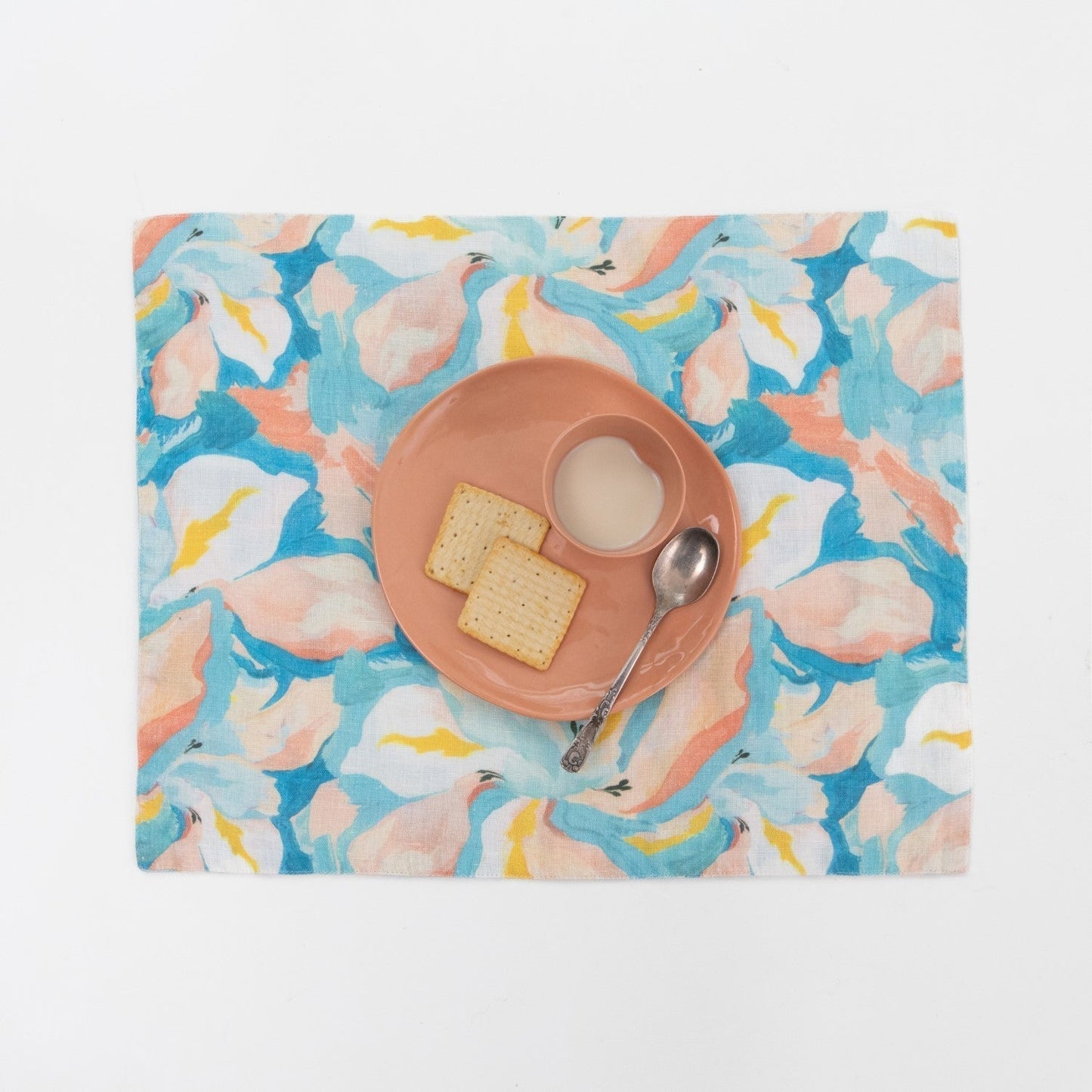 LIMITED EDITION Pastel Iris lino staltiesėlė — naturalusdrabuziai.lt