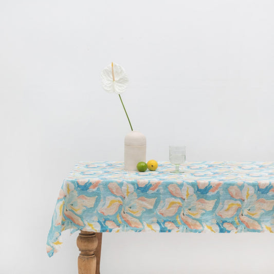 LIMITED EDITION Pastel Iris lino staltiesė — naturalusdrabuziai.lt