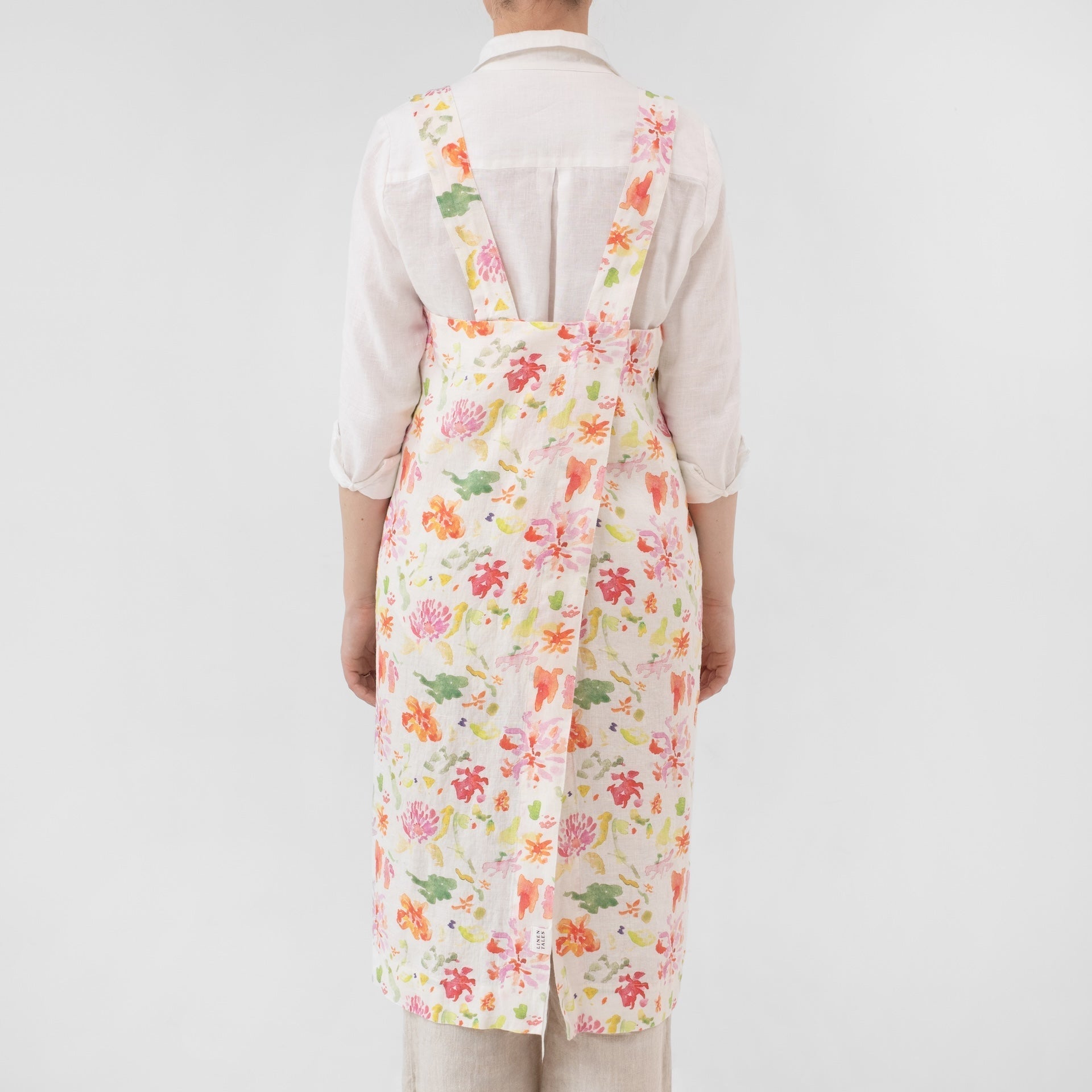 LIMITED EDITION Wildflower Flow lino Pinafore prijuostė — naturalusdrabuziai.lt