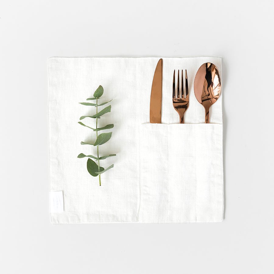 lino Tales Off-White lino Cutlery Pocket rinkinys 2 vnt. — naturalusdrabuziai.lt