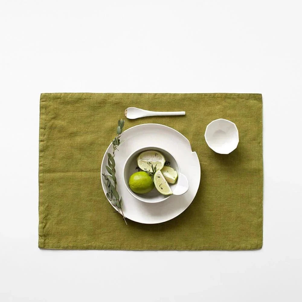 Moss Green lino staltiesėlė — naturalusdrabuziai.lt