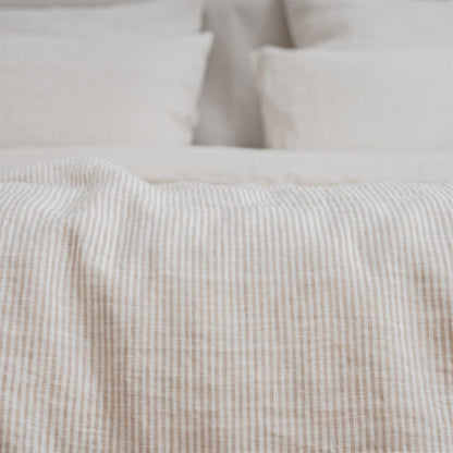 Natural Stripes lino antklodės užvalkalas rinkinys — naturalusdrabuziai.lt