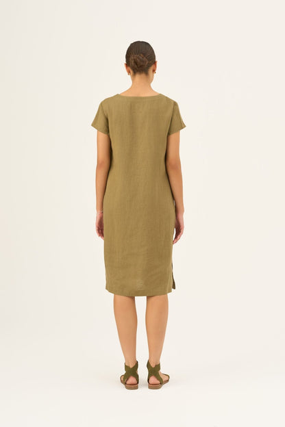 Olive Khaki lino Goldenrod suknelė — naturalusdrabuziai.lt
