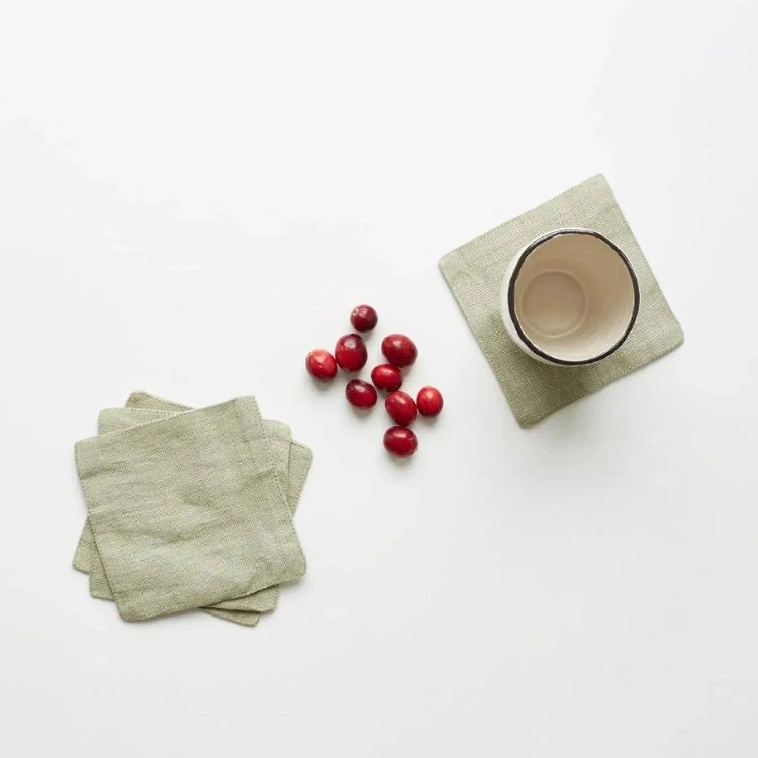 Sage lino padėkliukų rinkinys 4 vnt. — naturalusdrabuziai.lt