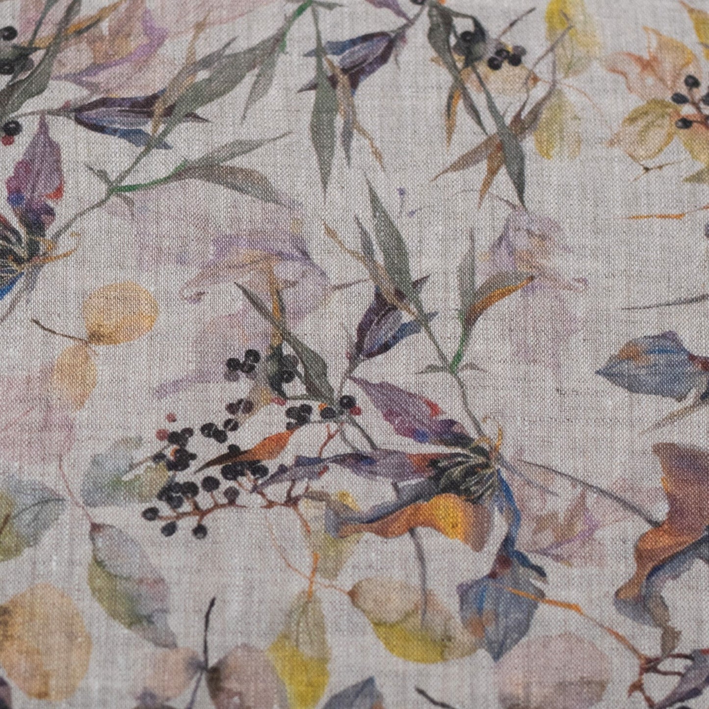 Unwashed Meadow on Light Natural lino Fabric 185 g/sq.m — naturalusdrabuziai.lt